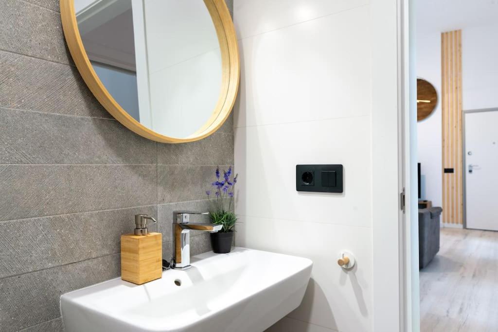 Gb Apartamento Corazon De Sevilla Goyeneta St Esterno foto